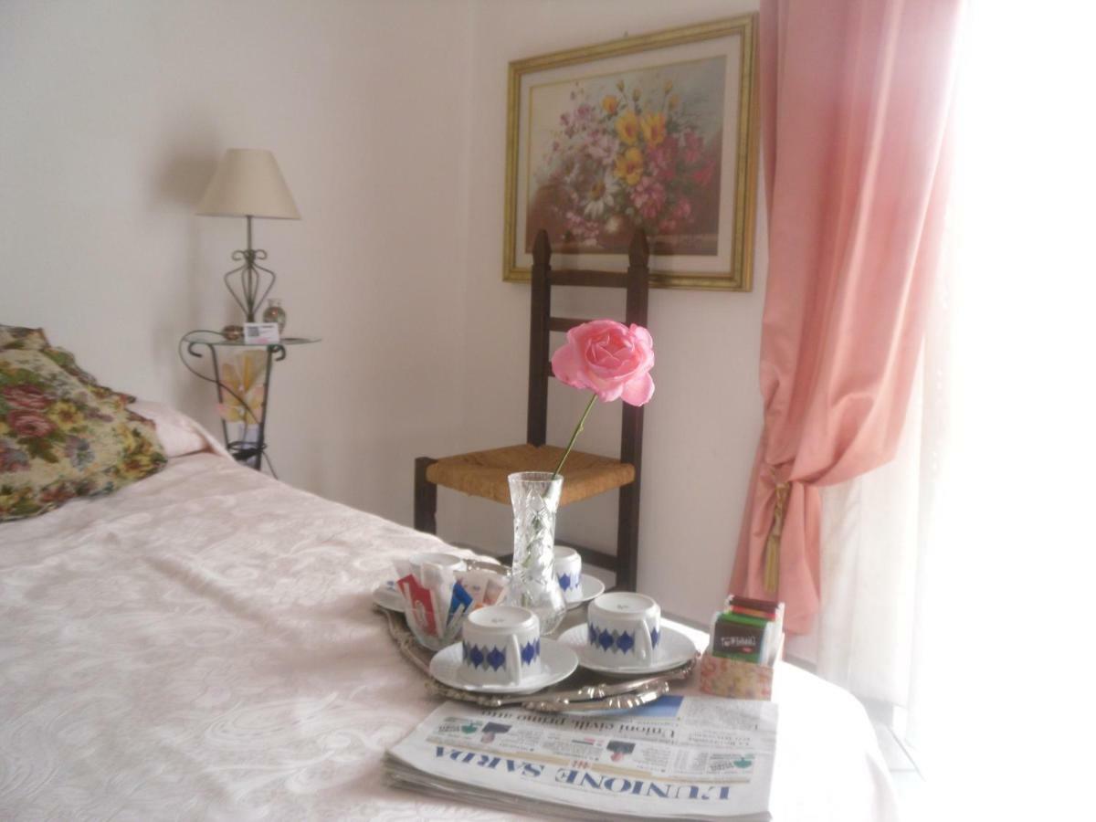 Italia Guesthouse Milis Extérieur photo
